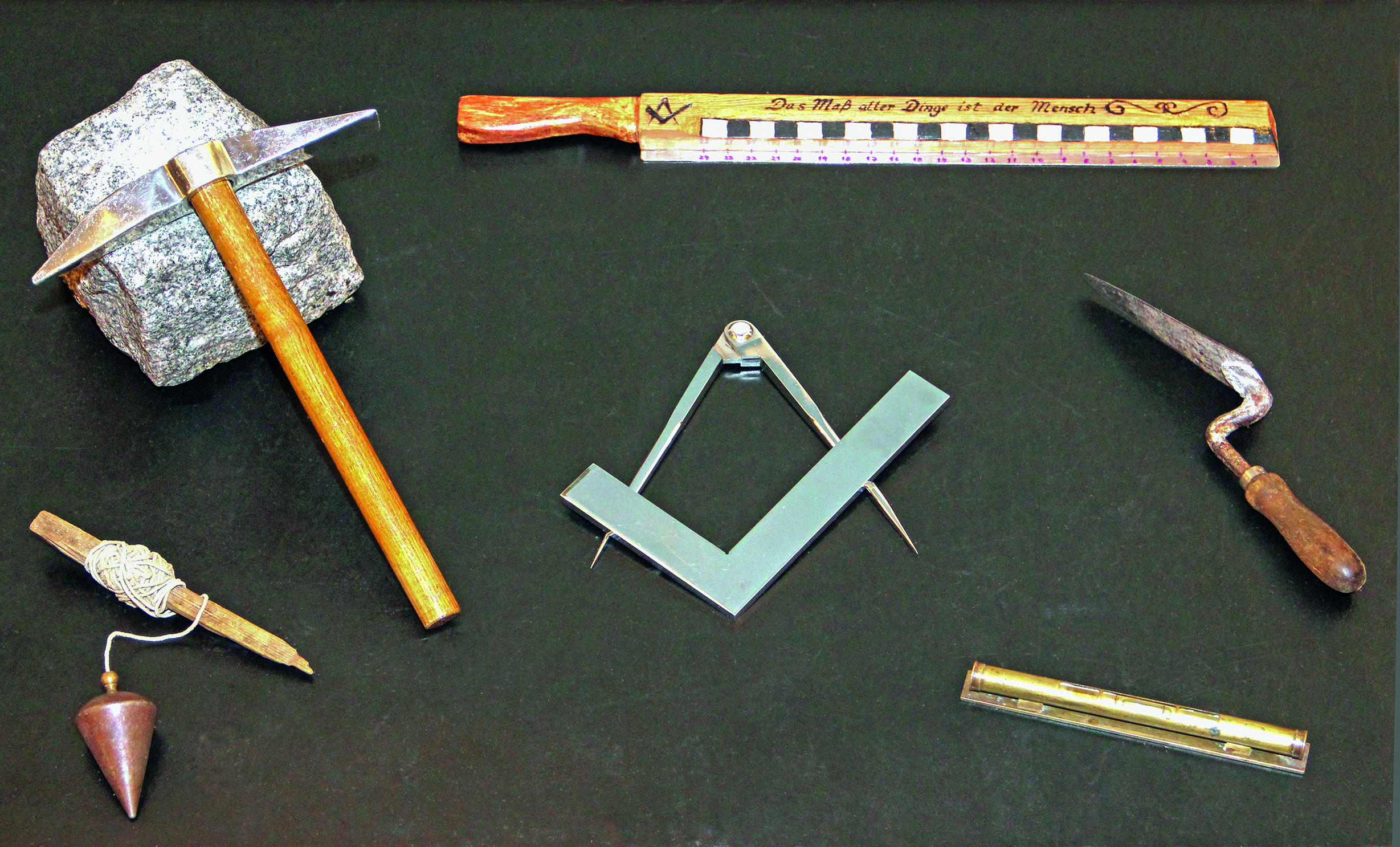 Werkzeuge und Symbole der Freimaurer